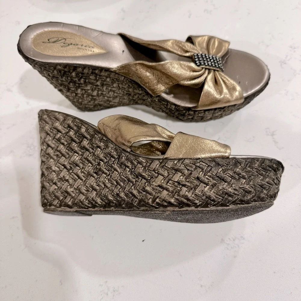 Dezario Casual Slip On Wedge Heel Sandal Womens Size 41